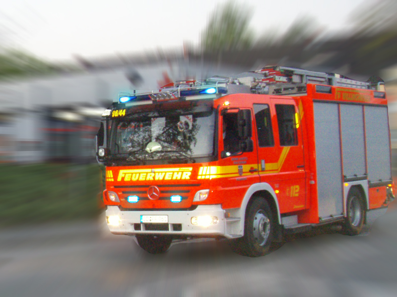 Verhalten bei Blaulicht und Martinshorn - Freiwillige Feuerwehr Voerde